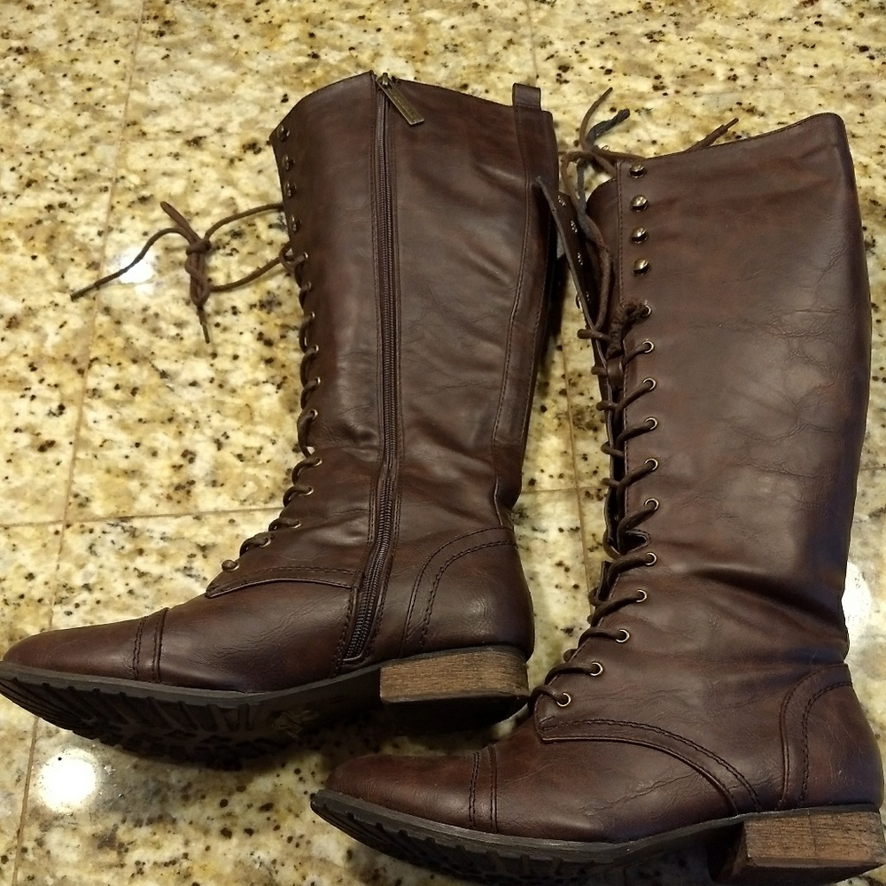 Breckelles Lace Up Knee High Boots